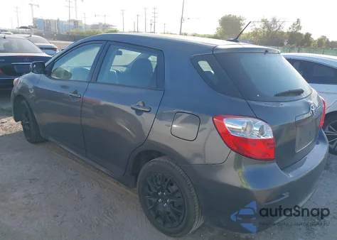 2011 Toyota Matrix из США, поврежденный, VIN 2T1KU4EE7BC627554